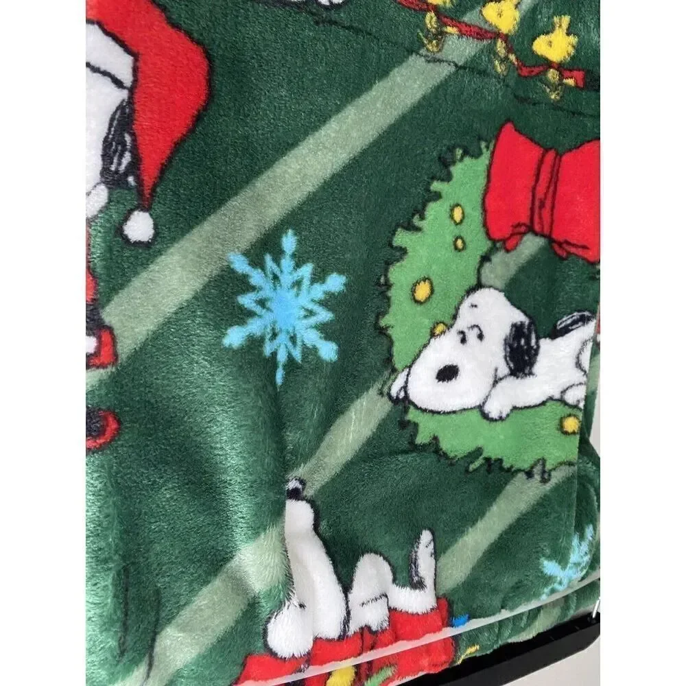 Peanuts Snoopy Christmas Lights Dog House‎ Santa Soft Throw Blanket 50 X 70” NEW